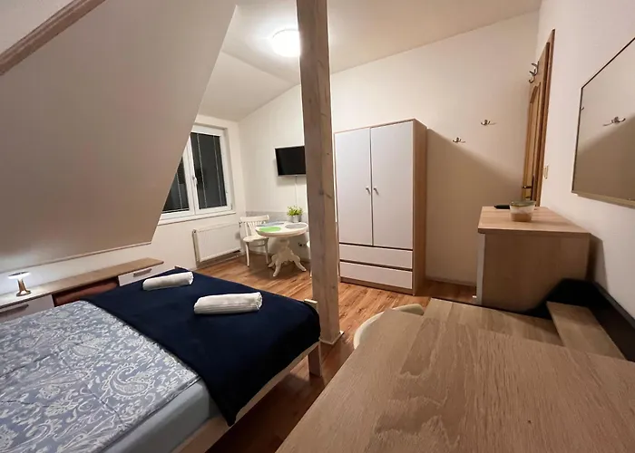 Quarto em Acomodações Particulares U Igi